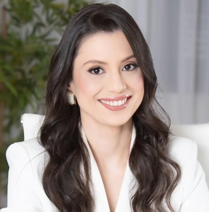 Dra. Talita Virginia Fernandes de Oliveira